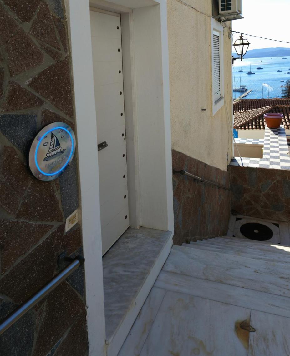 Summer Dream Poros Town ภายนอก รูปภาพ